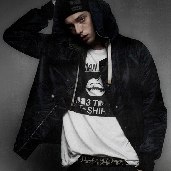 𝅺NEW Herman Market Lips Tour Grey Rayon Cotton T-Shirt Size S - Picture 7 of 7